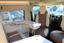 Fahrzeugbild Eura Mobil Van 635 EB AT9G+Sunroof+Solar+Markise #19