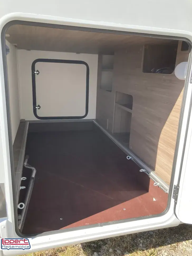 Fahrzeugbild Carado T 447 EDITION25 mit Hubbett #18