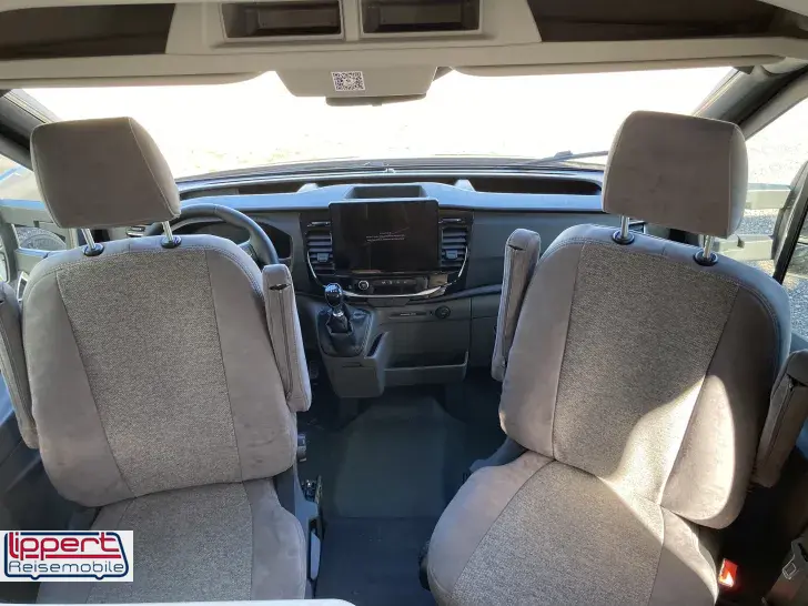 Fahrzeugbild Carado T 447 EDITION25 mit Hubbett #6