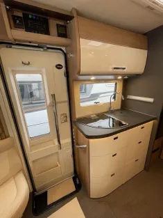 Bild 8 Carthago C1-tourer I 141 KB-LE comfort 4.2t FIAT
