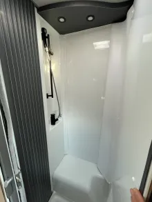 Fahrzeugbild Knaus L!VE TI 650 MEG Platinum Selection Live TI #14