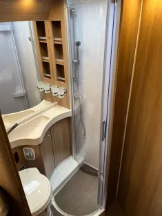 Bild 15 Carthago C1-tourer I 143 KB LE comfort sofort verfügbar