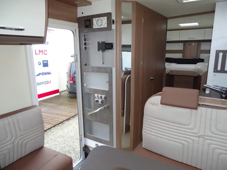 Fahrzeugbild Bürstner LYSEO TD HL 728 G FREISTAAT #7