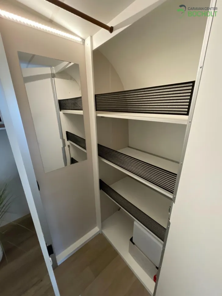 Fahrzeugbild Hobby Beachy 420 Modell 2025 / 1200 kg Achse #10