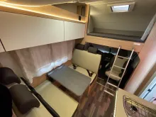 Fahrzeugbild Weinsberg CaraHome 600 DKG - Alkoven & Stockbetten #7