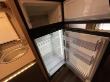 Fahrzeugbild Weinsberg CaraHome 600 DKG - Alkoven & Stockbetten #10