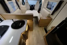 Bild 11 Pilote P 726 Sensation/Festbett+Hubbett/Solar/Klima/TOP