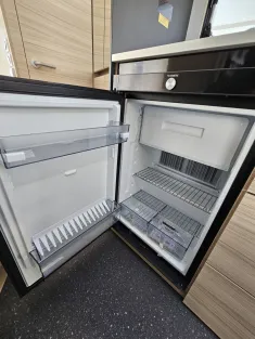 Bild 16 Adria Altea 472 PK Alu-Räder|Autark-Vorber. auf Okt.25