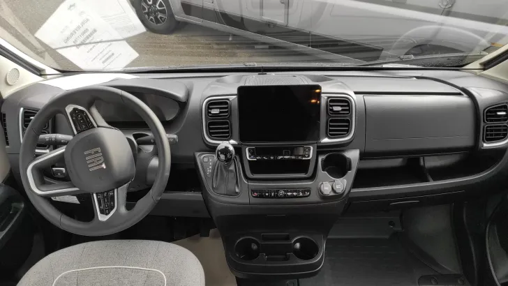 Fahrzeugbild Malibu Van Compact 540 DB #14