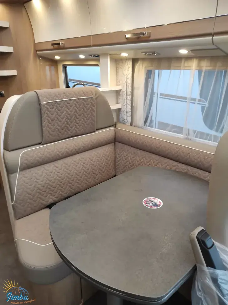Fahrzeugbild Malibu I 490 RB-LE comfort 4.2t Mercedes Autom. 170 PS 2293 #4