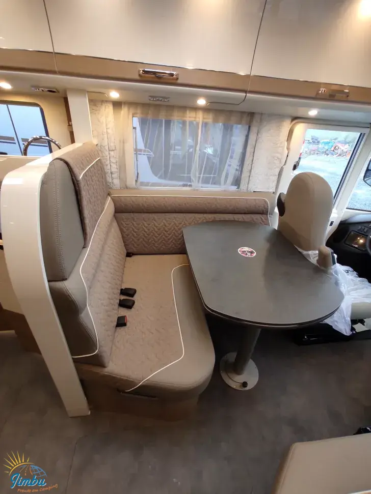 Fahrzeugbild Malibu I 490 RB-LE comfort 4.2t Mercedes Autom. 170 PS 2293 #3