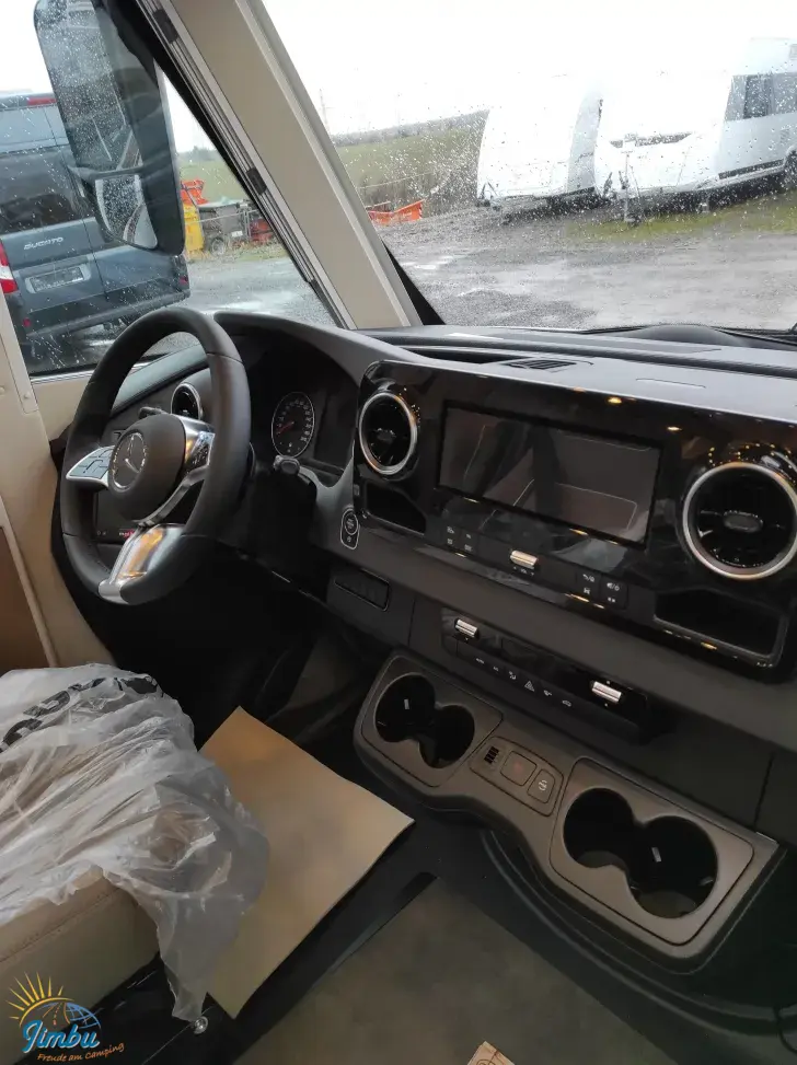 Fahrzeugbild Malibu I 490 RB-LE comfort 4.2t Mercedes Autom. 170 PS 2293 #17