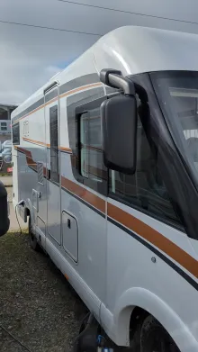 Schräg Vorne Malibu I 450 RB-LE comfort 4.2t 170PS Automatik-2297
