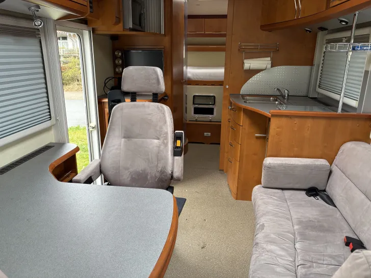 Fahrzeugbild Niesmann + Bischoff Flair 5,9 S #4