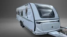 Schräg Vorne Knaus Südwind 650 PXB