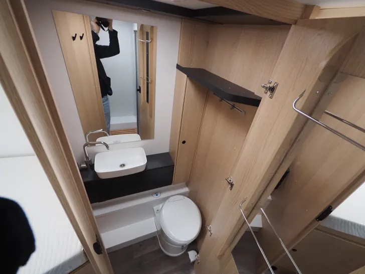 Fahrzeugbild Sunlight T 68 C Adventure Edition, Markise, Radtr. uvm. #11