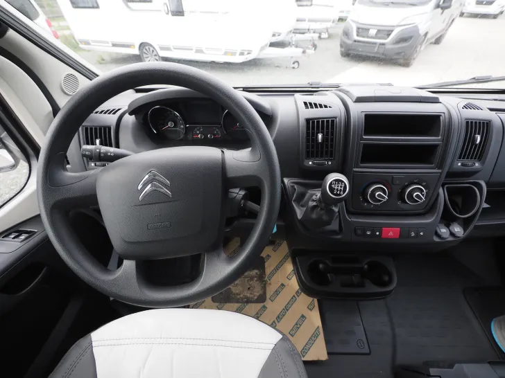 Fahrzeugbild Sunlight T 68 C Adventure Edition, Markise, Radtr. uvm. #16