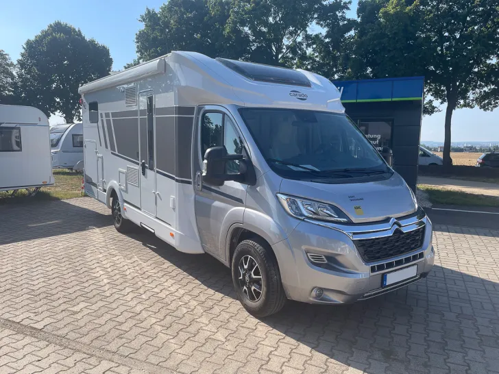 Fahrzeugbild Carado T447 pro+ *Hubbett*Rückfahrkamera* #9