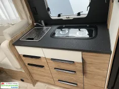 Bild 10 Pilote P696U EXPRESSION AKTIONSPREIS CARAVANING TAGE!