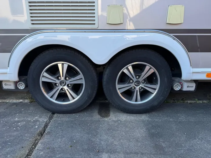 Fahrzeugbild Dethleffs Exclusiv 650 RFT sehr gepflegt! Vollausstattung! #7