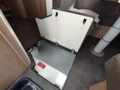Bild 24 Malibu T 430 LE 140 PS | Schalter