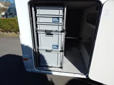 Bild 7 Dethleffs Pulse T 7051 EB Classic 90 HUBSTÜTZEN+LUFTFEDERUNG+NAVI