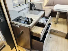 Bild 16 Frankia A 740 PLUS F-LINE 4,5t #Rundsitzgruppe