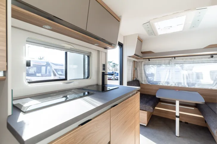Fahrzeugbild Dethleffs Nomad 460 EL *Ab in den Urlaub* #17