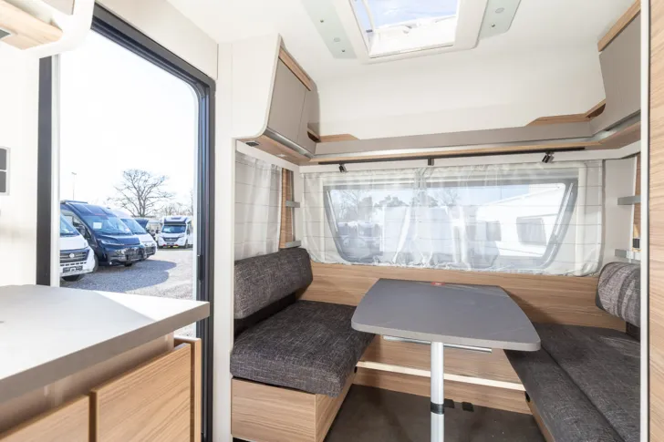 Fahrzeugbild Dethleffs Nomad 460 EL *Ab in den Urlaub* #18