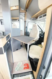 Fahrzeugbild Karmann Mobil Dexter 570 4x4 #8