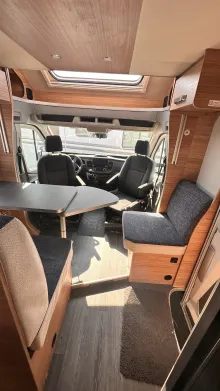 Fahrzeugbild Weinsberg CaraSuite 700 MEG Mietfahrzeug 2026 #7