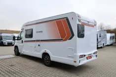 Bild 3 Weinsberg CaraCompact 600 MF EDITION [Pepper] Trittstufe | T-Raum-Fenster