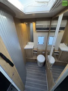 Fahrzeugbild Roller Team Kronos 234 TL Face-to-Face Hubbett Automatik #20