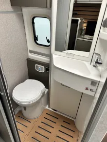 Fahrzeugbild Hymer Camper Van Yellowstone #10