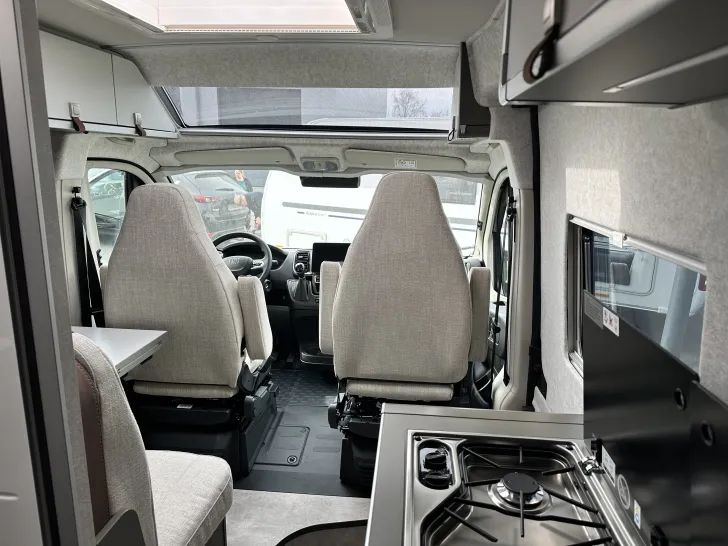 Fahrzeugbild Hymer Camper Van Yellowstone #12