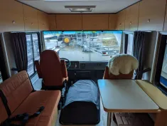 Bild 7 Niesmann + Bischoff ClouLINER 900