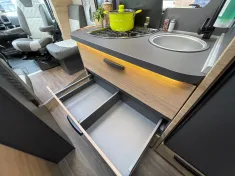 Bild 26 Knaus L!VE/LIVE TI 650 MEG -Platinum Selection-