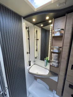 Bild 33 Knaus L!VE/LIVE TI 650 MEG -Platinum Selection-