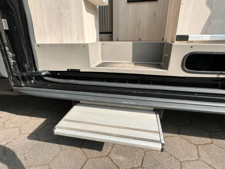Fahrzeugbild Karmann Mobil Dexter 560 Trend 4x4/1.Hand/Festbett/Klima/Solar #14