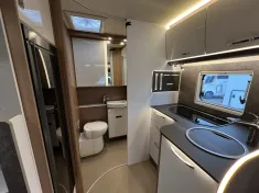 Bild 9 Bürstner Lyseo TD 594 *ganz junger Mietwagen*