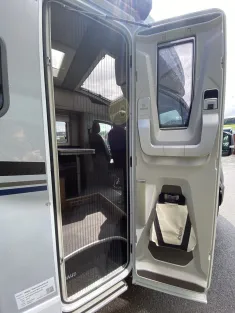 Bild 8 Knaus Van TI VW VANSATION 640 MEG