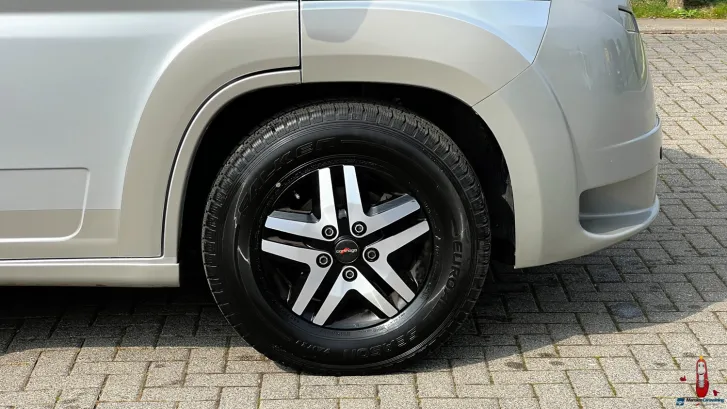 Fahrzeugbild Carthago chic c-line T 4.9 LE Nur an Gewerbetreibende (536) #3