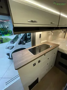 Fahrzeugbild Hobby Vantana De Luxe K60 FT Markise / Panoramadach #12