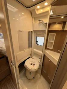 Fahrzeugbild Malibu Van Diversity 640 LE K charming GT skyview *junger Gebrauchtwagen* #15