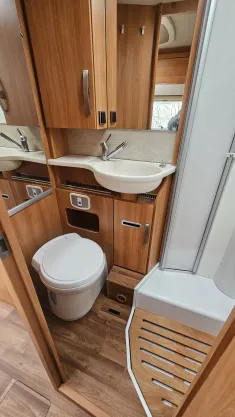 Bild 13 Hymer Tramp SL 568 Klima Markise
