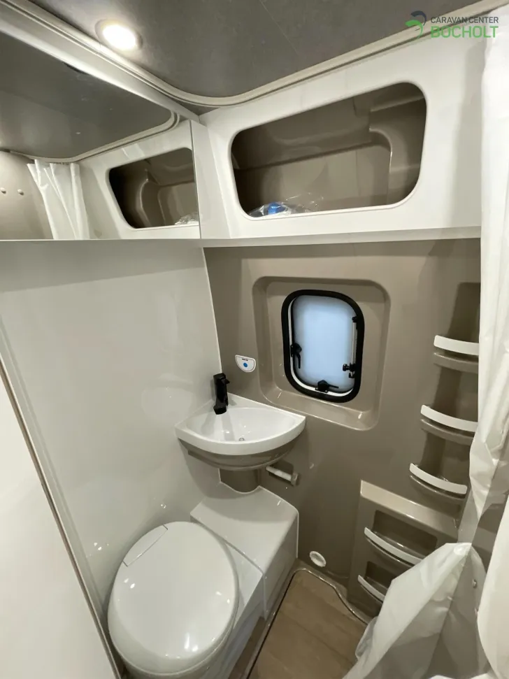 Fahrzeugbild Hobby OnTour Van 600 FT Modell 2025 / Rückfahrkamera / Markise #16