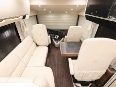 Bild 11 Concorde CHARISMA 910 LSI