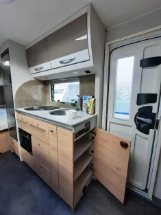 Bild 13 Dethleffs Nomad 490 EST sehr gepflegt  / 1.Hand
