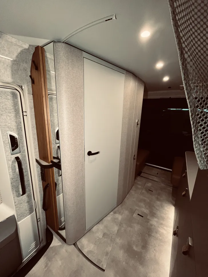 Fahrzeugbild Hymer Venture S #18