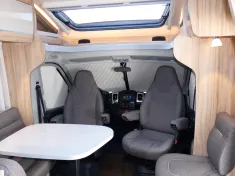 Bild 8 Hymer Tramp Ambition 574 T-CL - leicht Hageldellen -